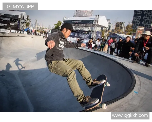 杭州飞盘队在滑板精英赛中以89分稳居积分榜首位